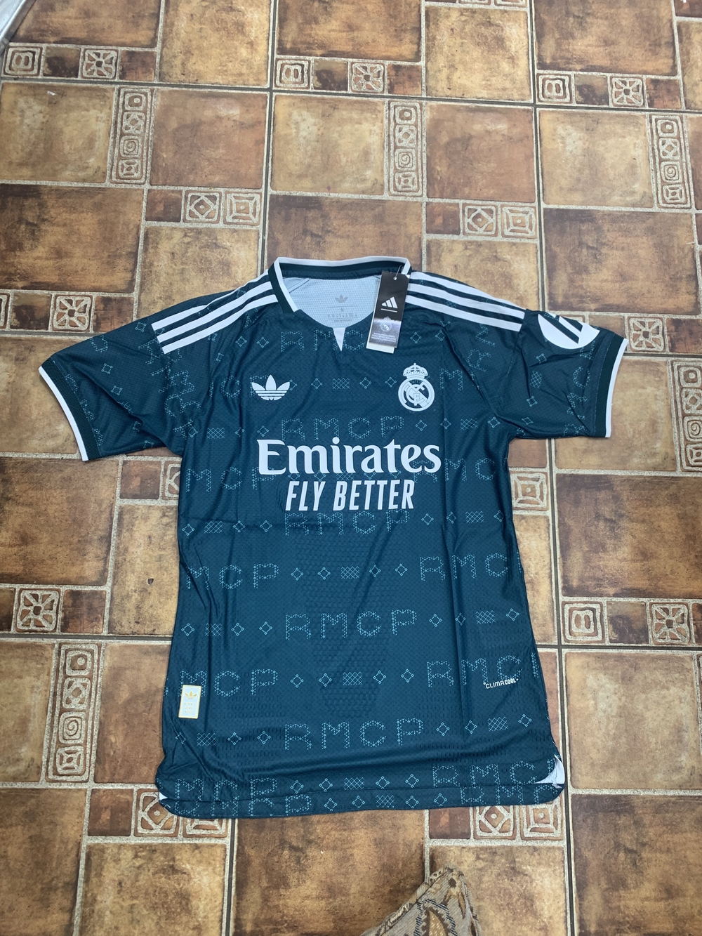 adidas Originals Real Madrid 2026/27 Player Jersey Size M